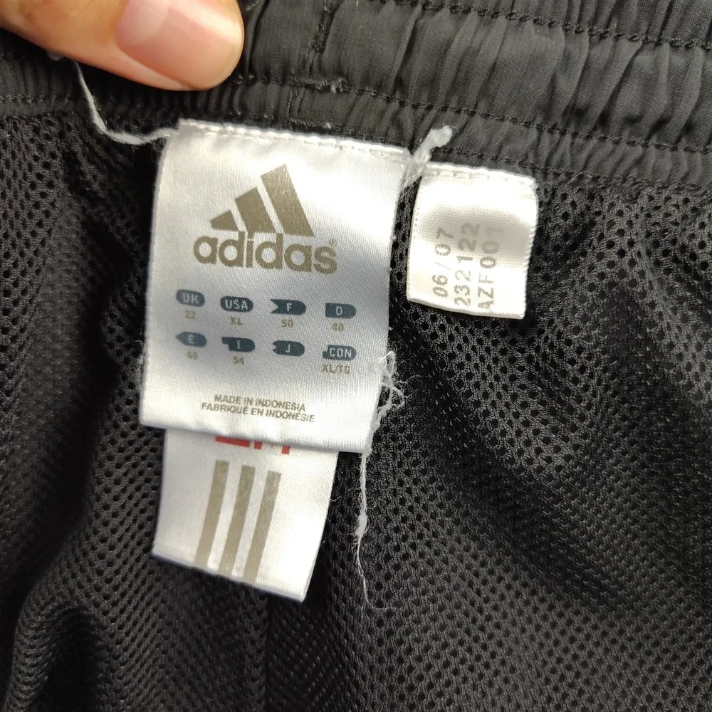 Adidas Mens XL Black White 3 Stripe Wind Track Pants Mesh Lined